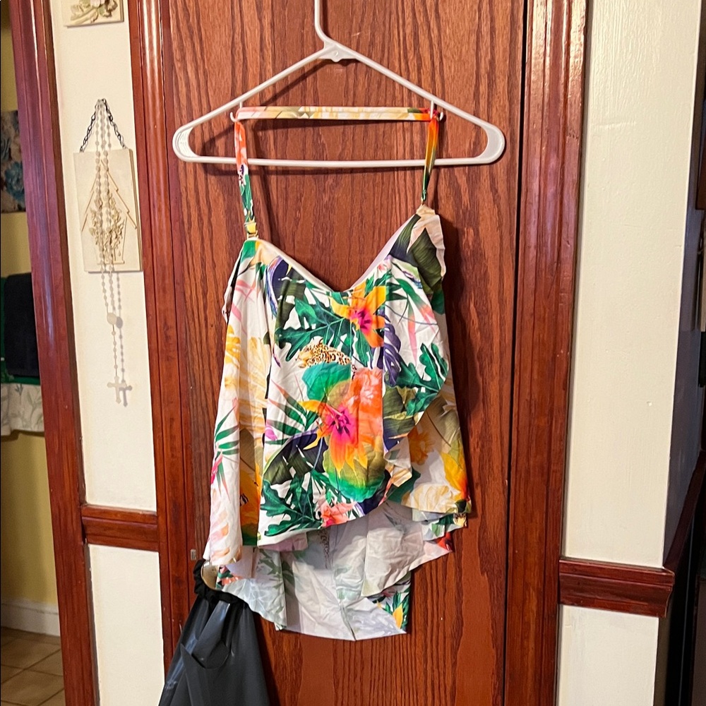 Tropical Floral Women's bathing suit top